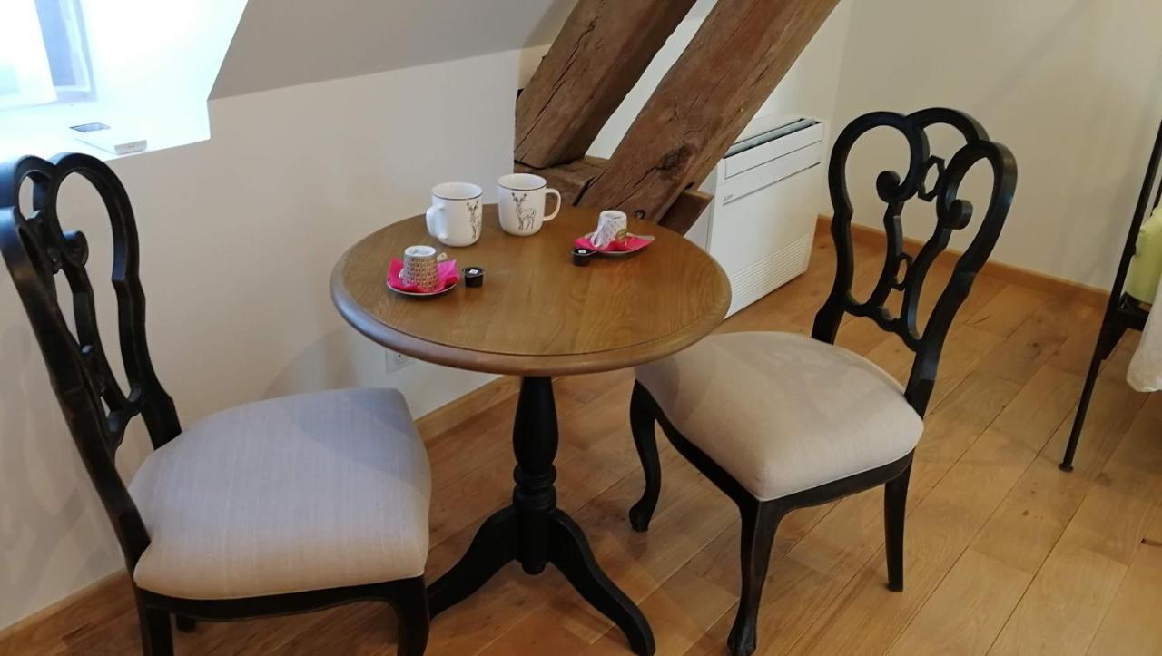 Bed and Breakfast L'Amalgam' Ainay-le-Vieil Esterno foto